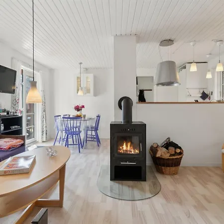 Georg - 300m From The Sea In Bornholm By Interhome Casa de Férias