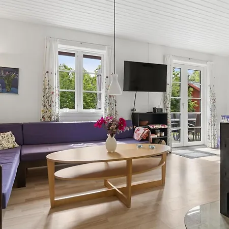 Georg - 300m From The Sea By Interhome